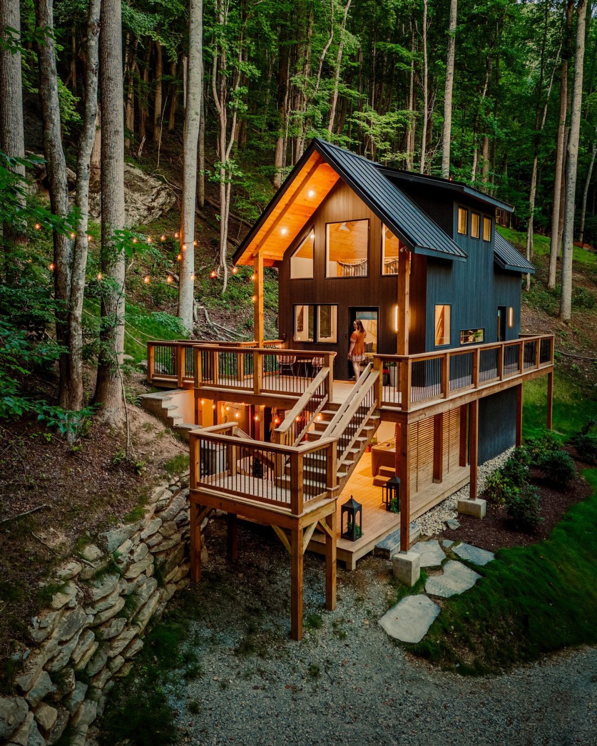 景区网红地标 - 领秀木屋15年木屋工程经验，让建造木屋更省心省事。
