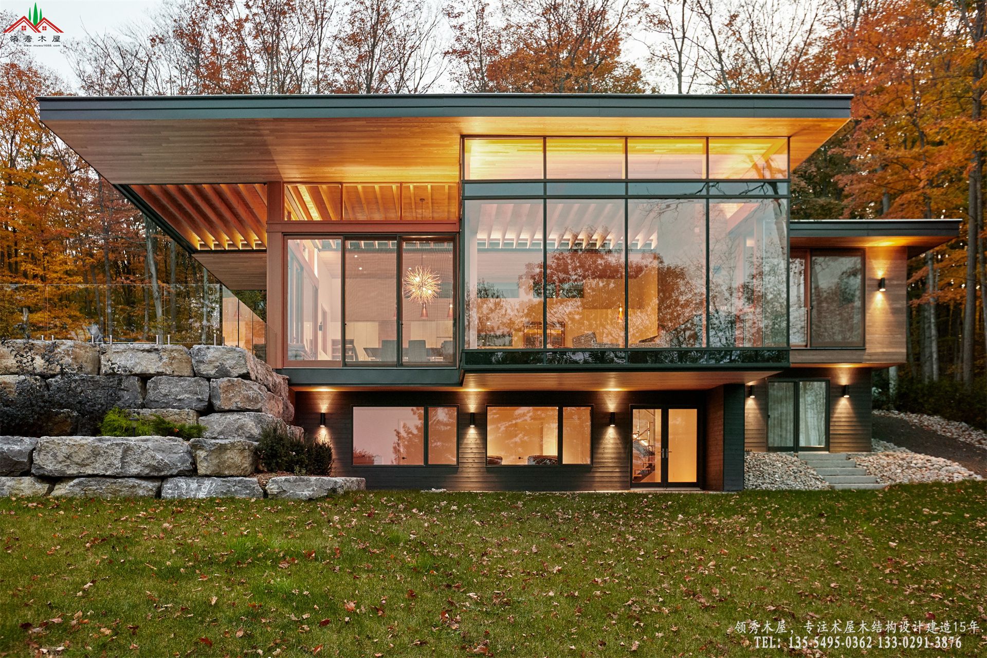 现代平顶木屋-夜景外观特写