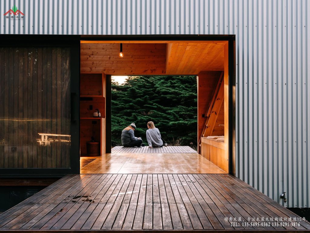 微型度假木屋-户外露台特写