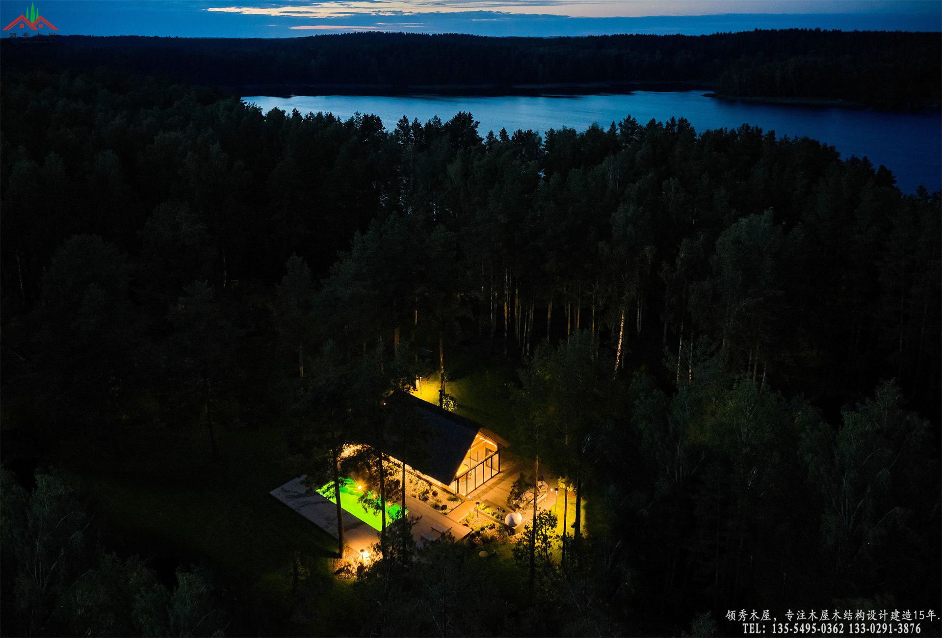 森林水岸茅草休闲亭夜间上帝视角