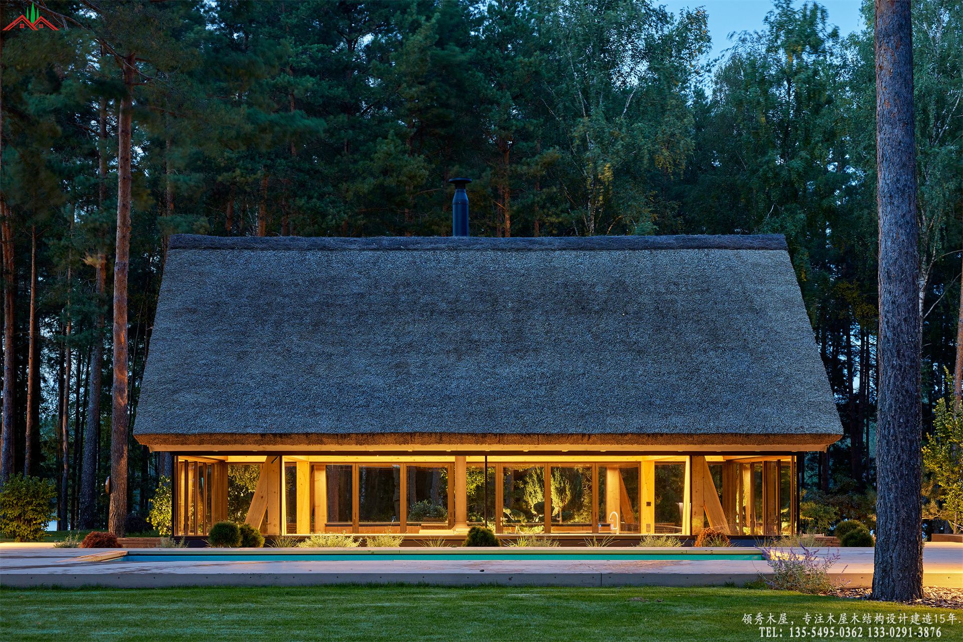 野奢茅草泳池服务亭绝美灯光夜景02