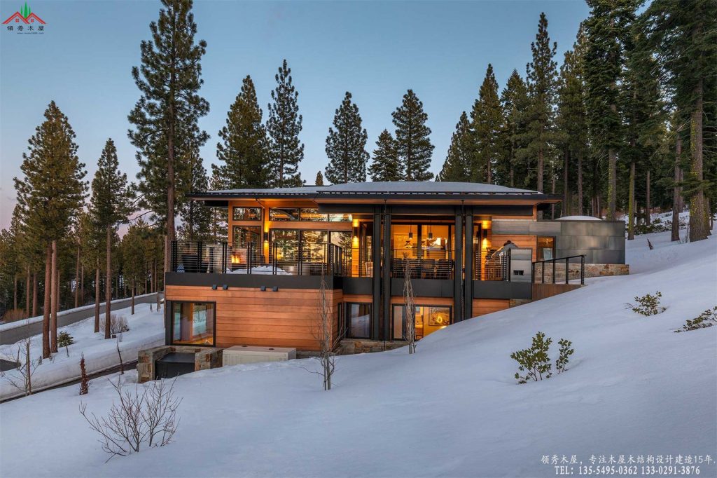 高端工业风钢木结合建筑夜景航拍实况