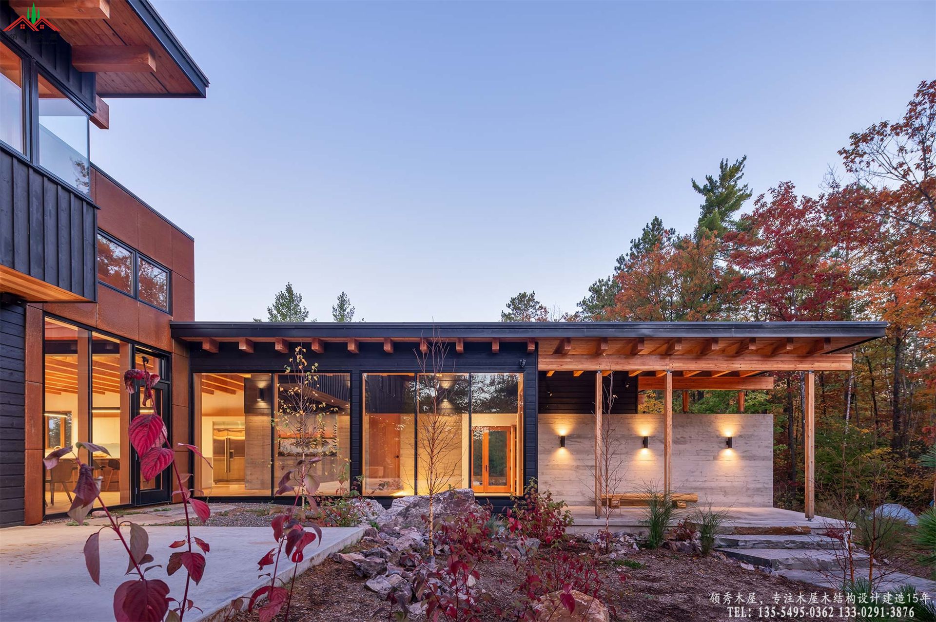 全景森林水岸木屋会所-走廊外景夜景01